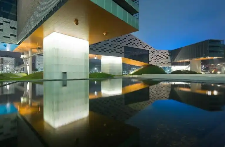 深圳万科中心办公景观