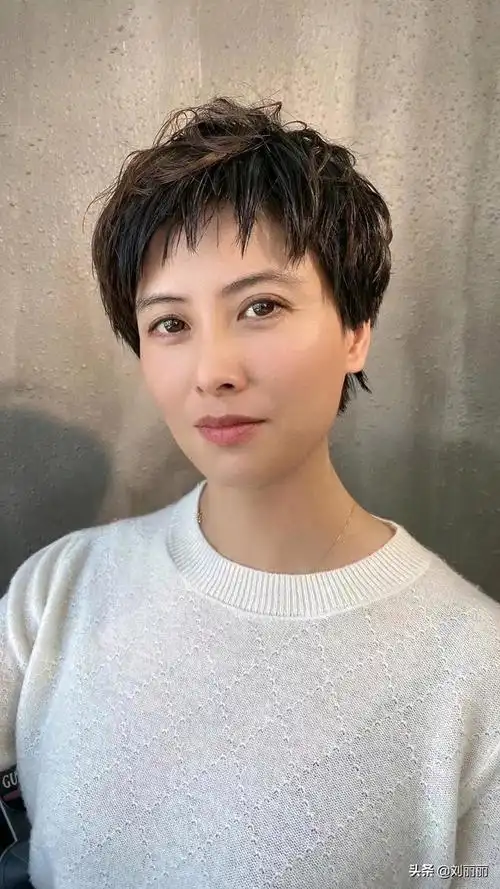 最流行的短发发型(15款最火短发送给大家)(14)