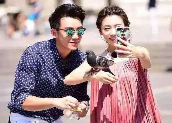 郑恺为何选择苗苗?看到程晓玥的真实身高我惊呆了!_张予曦_网友_cm