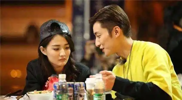 胡冰卿"加入"?张铭恩发文信息量巨大_阚清子_网友_节目