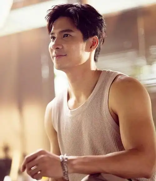 泰星mike发布了作为出道的第一首歌曲!歌曲名"一等奖"