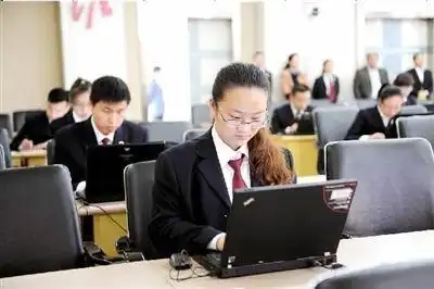 东港区人民检察院招聘8名书记员 4月3日起报名