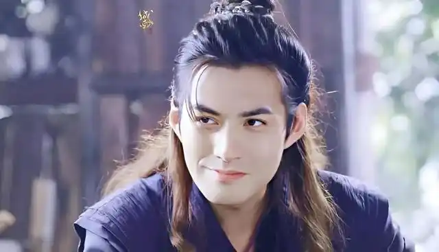 在古装剧中,世家公子最凸显的,应是"贵气",贵气是一种气质,《史记》中