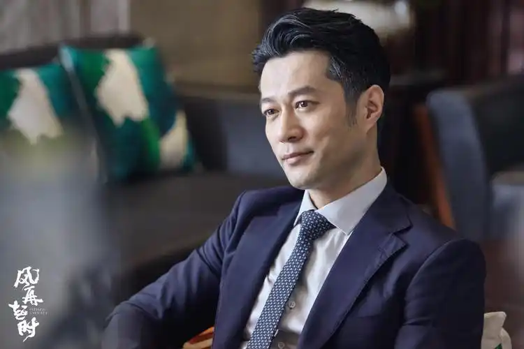 谭凯《风再起时》再演商界精英 献礼改革开放四十周年