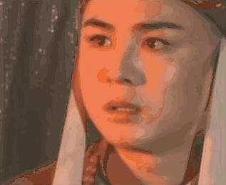 这时候唐僧挣眼看了看,眼神微微胆怯——女儿国国王说:"哥哥,别闭上