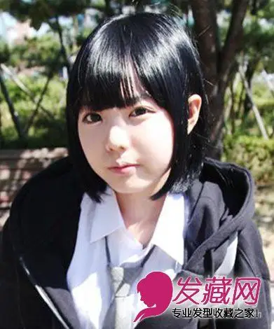 齐刘海的波波头发型 时尚好看的学生短发