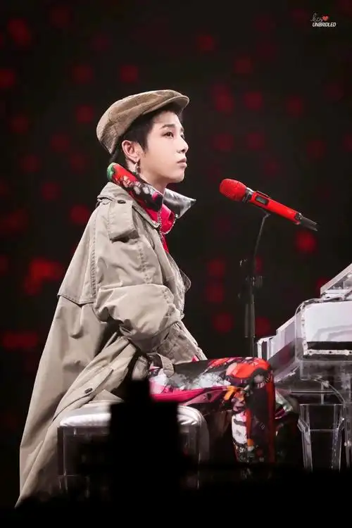 华晨宇水仙剧《十五岁》 (主十飒 壳卷 障西 )