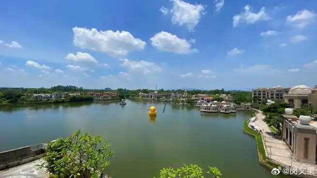 而是选择在清远落脚,在狮子湖畔的喜来登,又度过了两晚的休闲时光