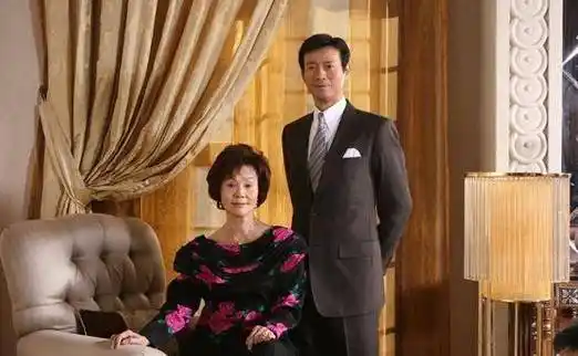 优秀男演员,2任妻子相继离他而去,今三婚获幸福_焦晃_写作_陈晓莉