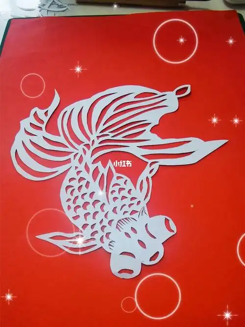 刻纸金鱼