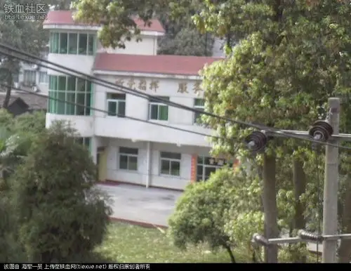 [原创]单位隔壁的部队营房