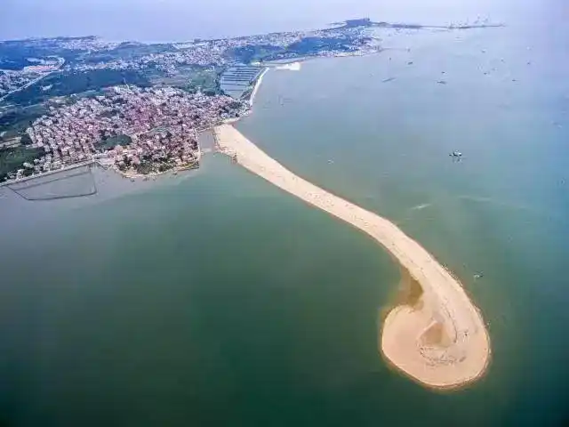 塘东村玉带沙堤