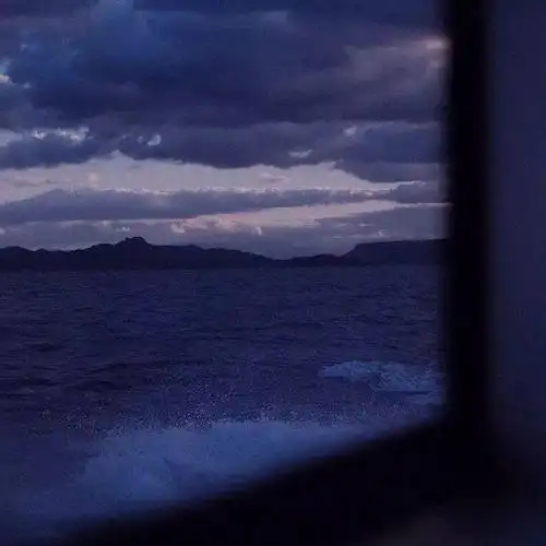 背景图让一让自拍来了