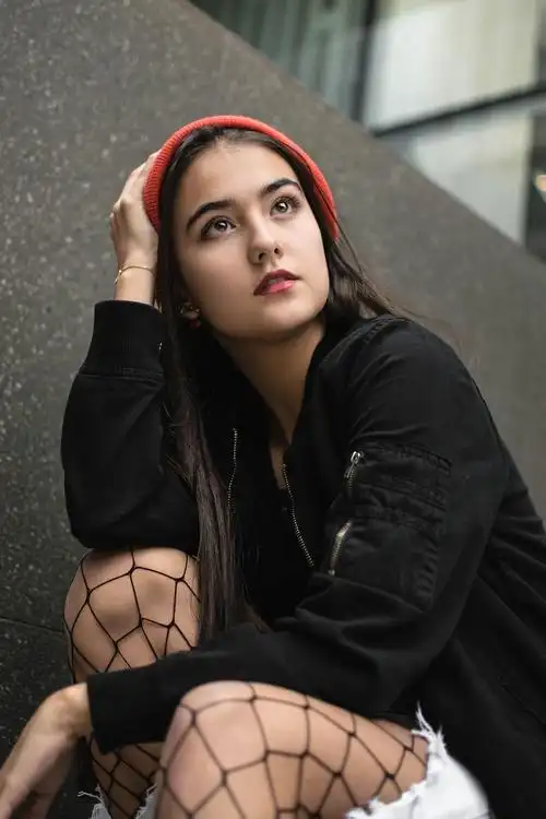 再说说美丽心灵吧,就当影评和鉴赏吧,数学天才约翰纳什和艾丽西亚的