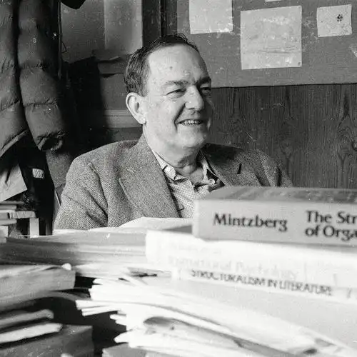 p>赫伯特·亚历山大·西蒙 i>(herbert alexander simon,1916年6月15