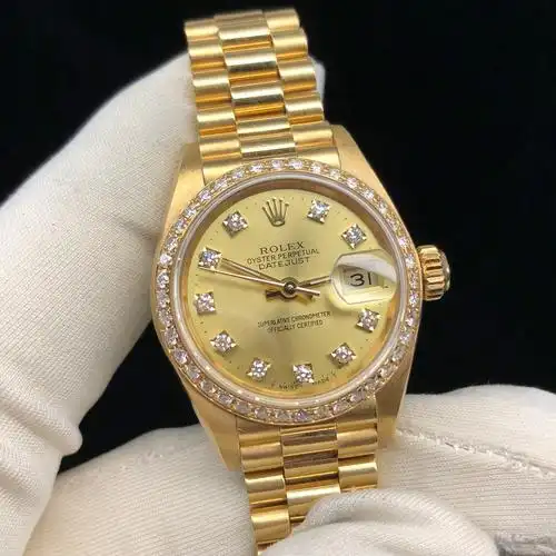 劳力士女款手表劳力士日志型69173后镶钻石女手表价格