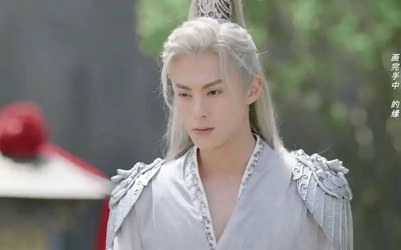 【遇龙】龙王:当神仙就是好,换装方便