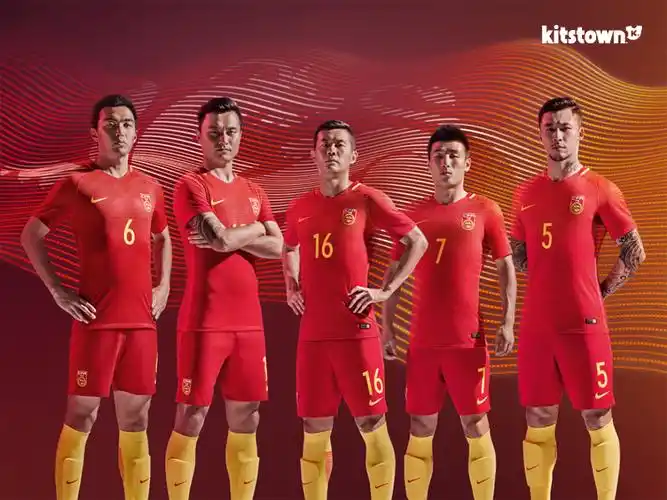 中国国家队201617赛季主客场球衣