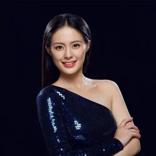 八位济南女明星,各个美貌如花,有你喜欢的吗?_李一桐_葛天_气质