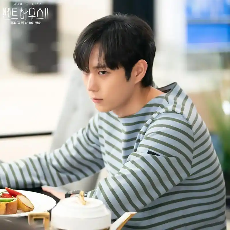 顶楼大结局令人意难平秀莲夏允哲为啥非得死编剧心思遭暴露