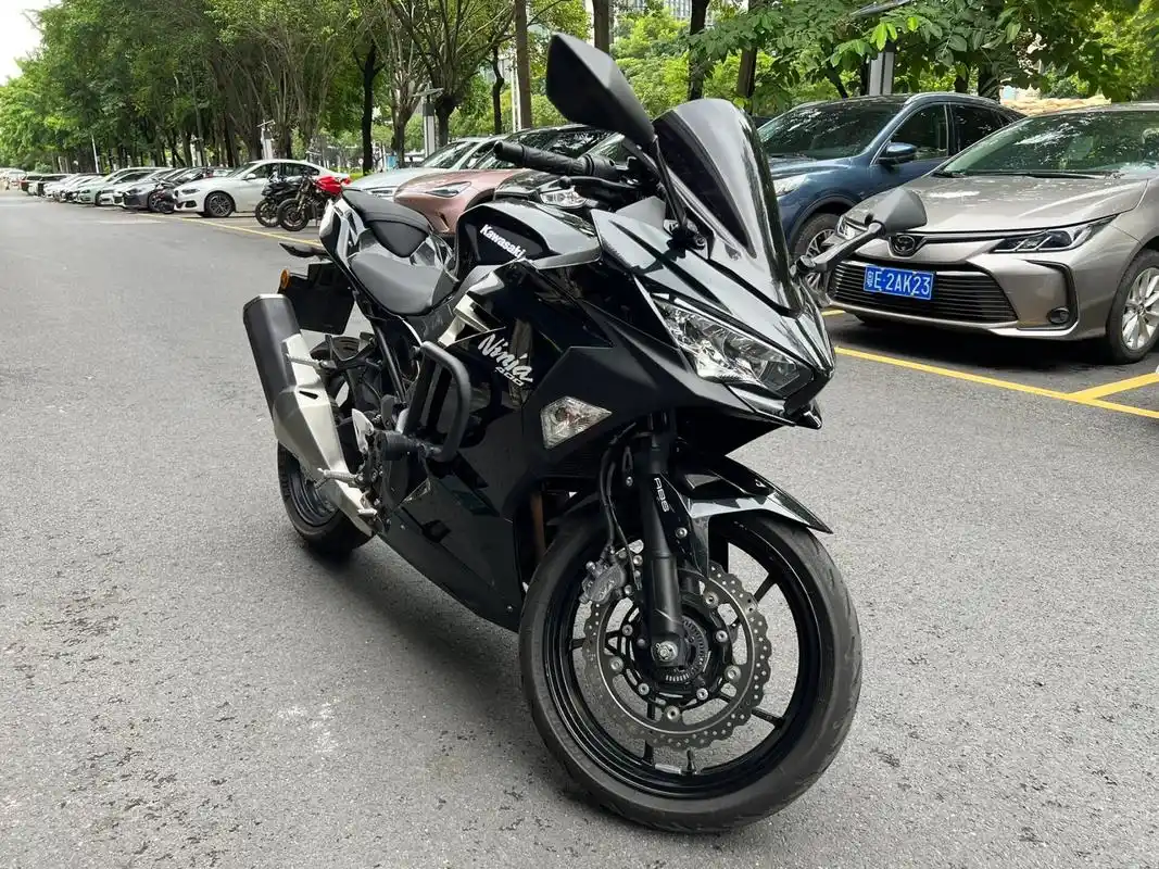 品牌车型〗  川崎 ninja 400 〖品牌车型〗  川崎 ninja 400