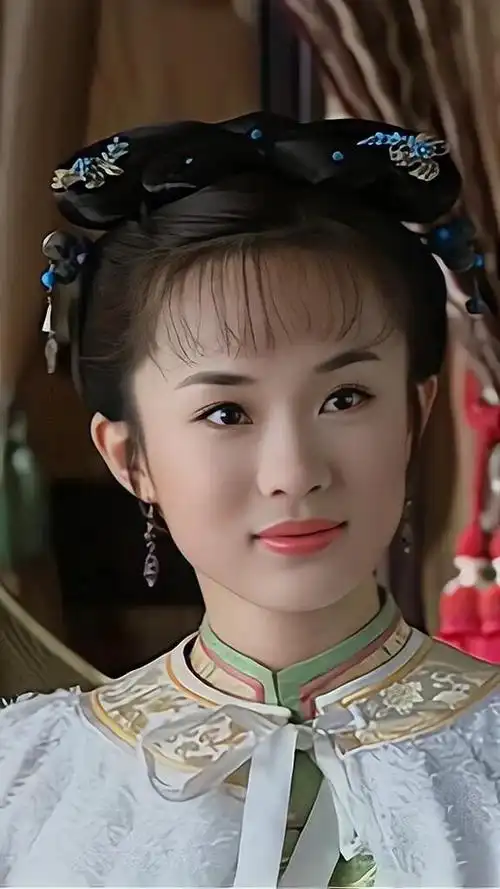 大美女霍思燕年轻时太水灵了很符合古典美