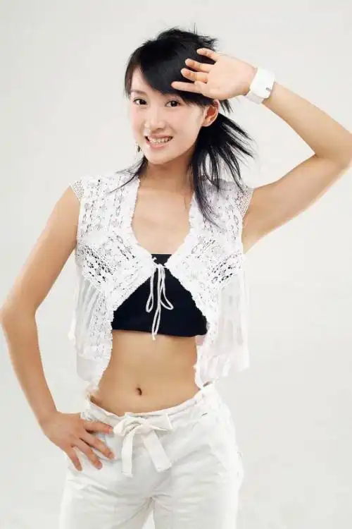 以上照片是女儿------陈格