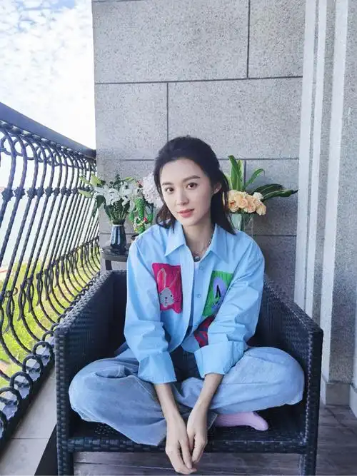 演员@毛林林nikitain n-one21f/w none-ciaomao系列衬衫货号