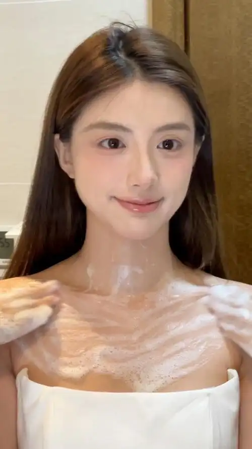 我爱洗澡皮肤好好