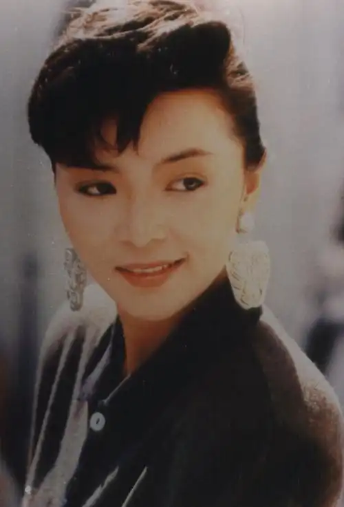 60后香港最美十位女星,个个漂亮大气,最美的应该是第一个!