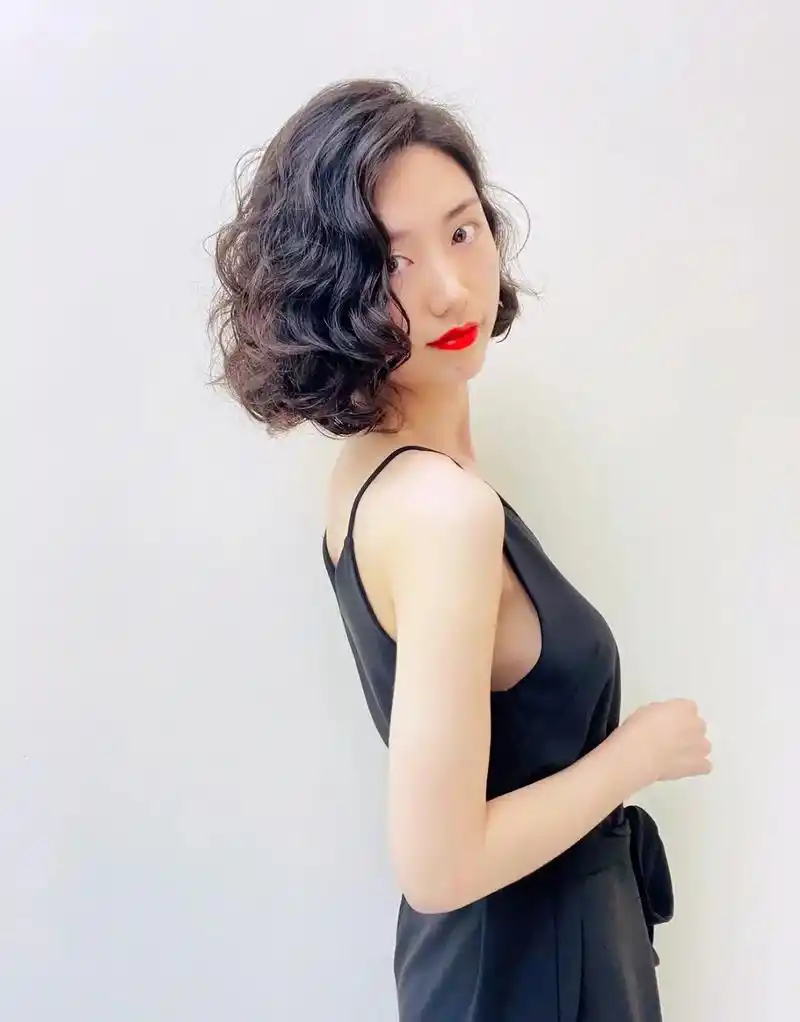 慵懒风烫发 #免打理烫发自然吹干效果 #今日发型推荐 #你 - 抖音