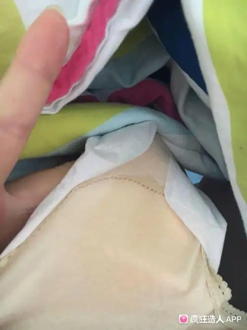 这两天白带像水一样流出来