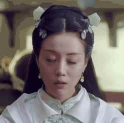 瞄准李溪芮图片_瞄准李溪芮动态图_瞄准李溪芮表情包gif动图下载_soo