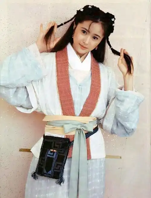 差点能走进奥运赛场的艺人有哪些王嘉尔练击剑王博文打国球