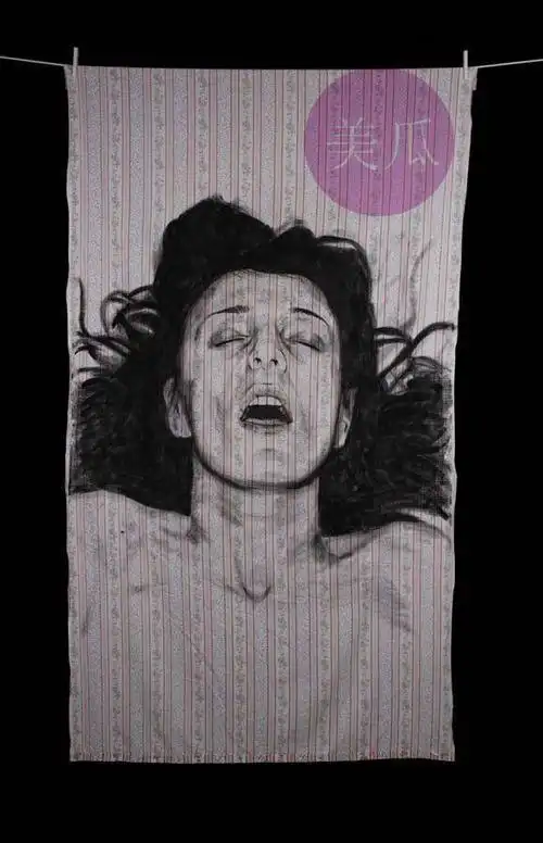 他竟然将高潮时的表情画了下来你一定会忍不住点开看一看的