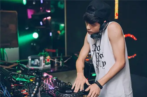 学dj打碟要哪些基础2