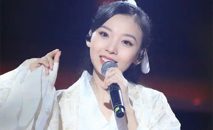 中国好声音田颖资料,哪里人,那个学校的