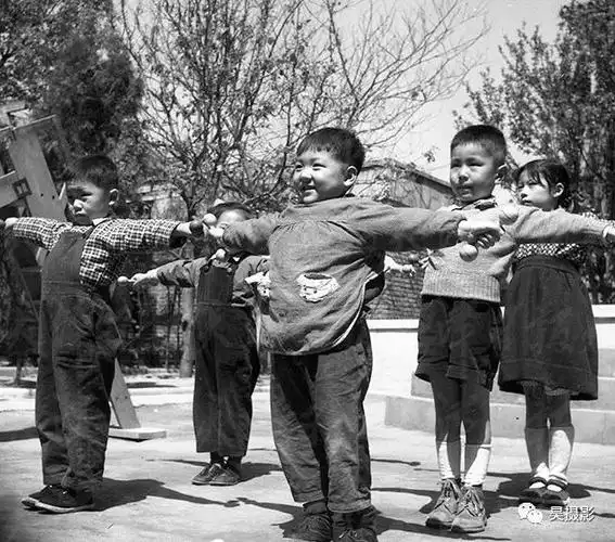 70年前的六一笑容与共和国同龄的天津孩子