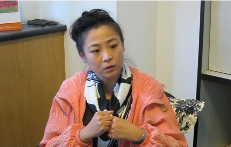 独爱娱乐生活2017-05-17 20:02苗苗,原名黄禾,毕业于北京广播学院