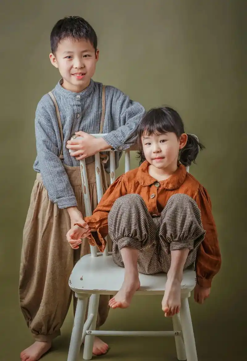 兄妹一起情绪真好呀