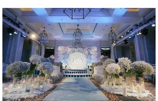 唯美婚礼现场布景图片 婚礼布置效果图