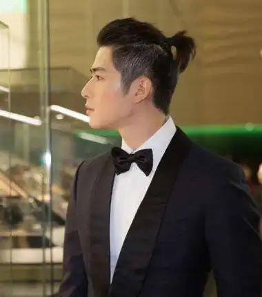 喜欢扎辫子的男生发型男生怎么扎辫子