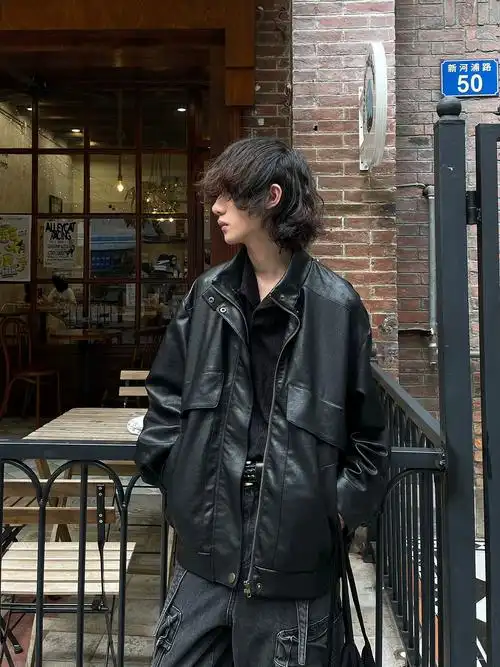 宽松机车短夹克休闲皮衣外套以休眠复古做旧咖啡色秋冬经典