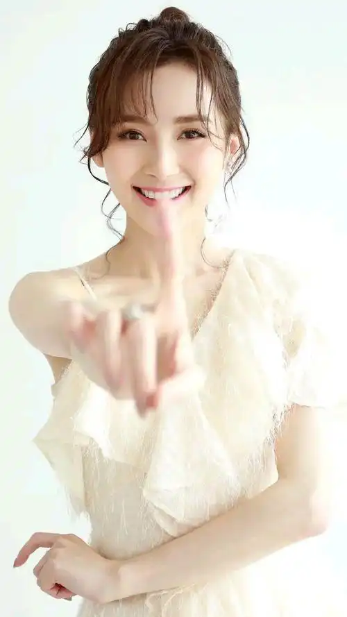 路晨美图,潇潇洒洒,一路阳光前行!