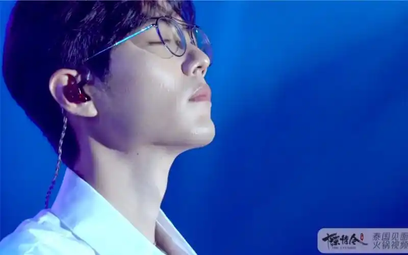 【肖战】0922 视频:陈情令泰国场见面会幕后花絮,一笑倾心