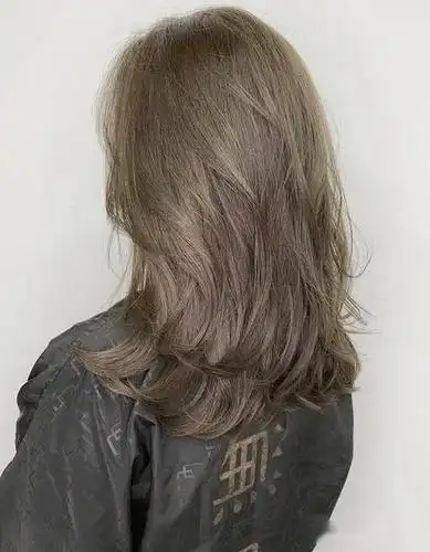 冷色系茶色染发技巧简单易学