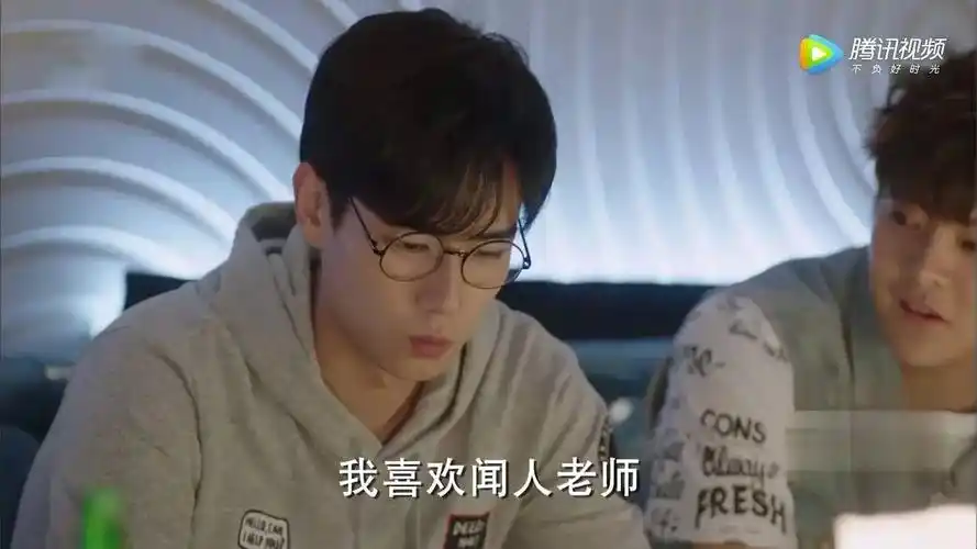 把原著里的细节全部搬进电视剧夏至未至的剧组可以开一座青春博物馆了