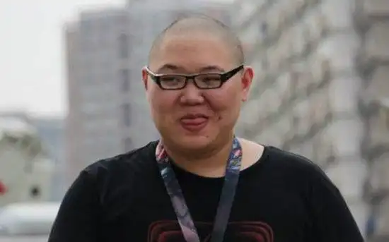 pdd获得lpl名人堂提名,电竞黄埔军校校长真是实至名归