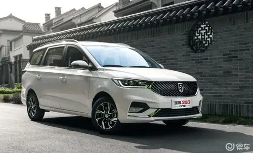 6万级6座,宝骏360被评为"年度最佳入门mpv"