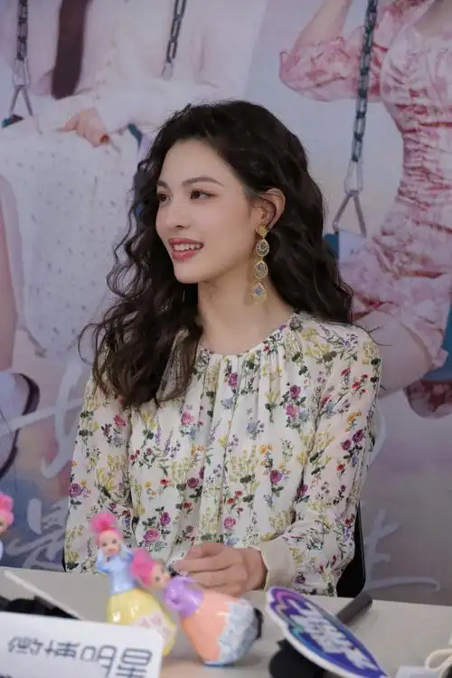 如果奔跑是我的人生新浪扫楼##钟楚曦安心奔跑吧##钟楚曦如果奔跑是